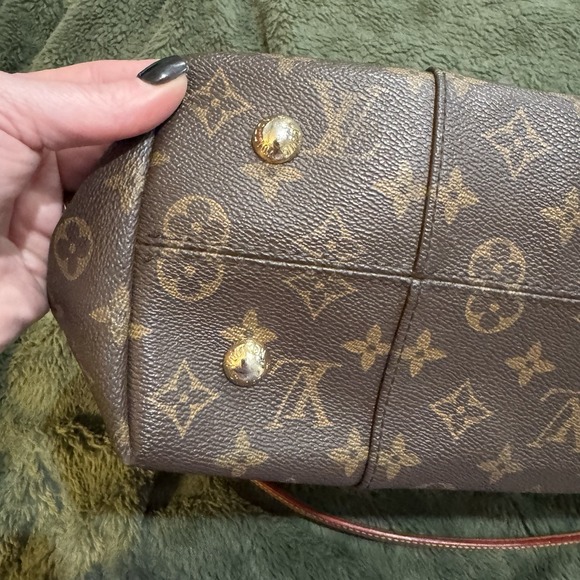 Louis Vuitton Melie Handbag Monogram Canvas LV - Picture 11 of 14